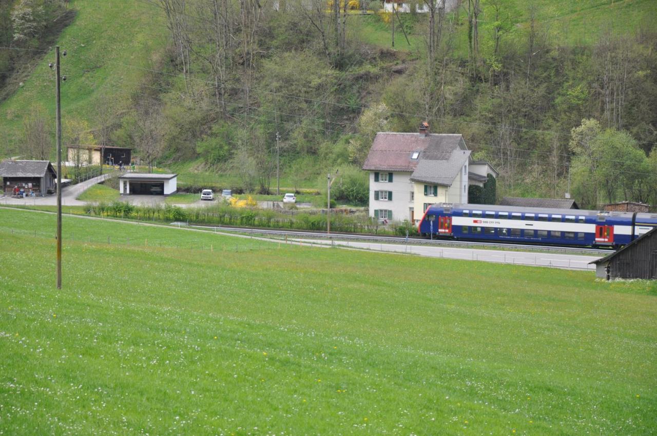 Ferienwohnungen Alter Raaben Rüti Extérieur photo